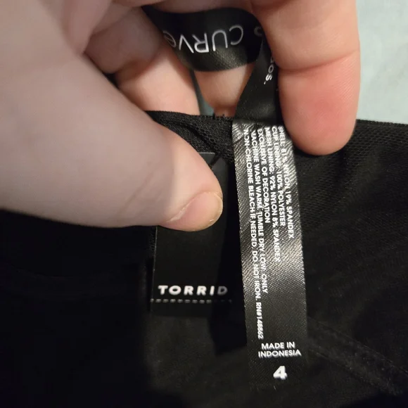 Lightly Lined Shine Bralette - Picture 7 of 8